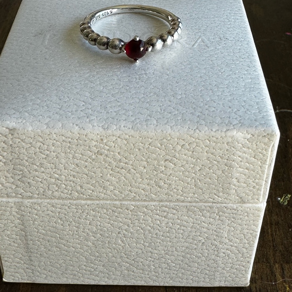 Pandora Silver Red Gemstone Ring with Intricate Design